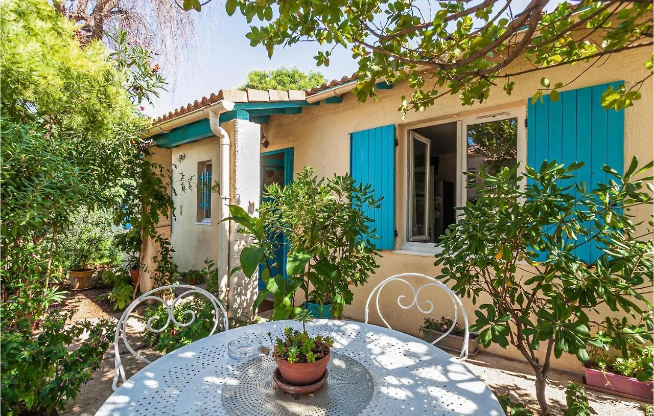 Pet Friendly Home In La Crau With Wifi Holiday home