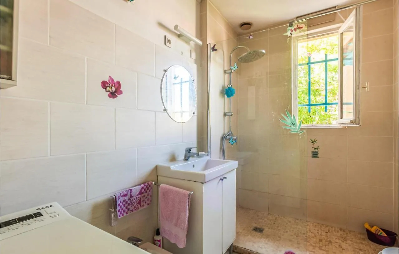Pet Friendly Home In La Crau With Wifi Holiday home